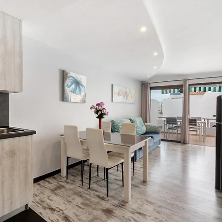 Bungalow Club Atlantis *