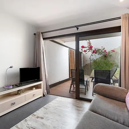 Bungalow Club Atlantis * Адехе