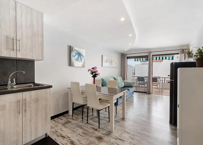 Bungalow Club Atlantis *